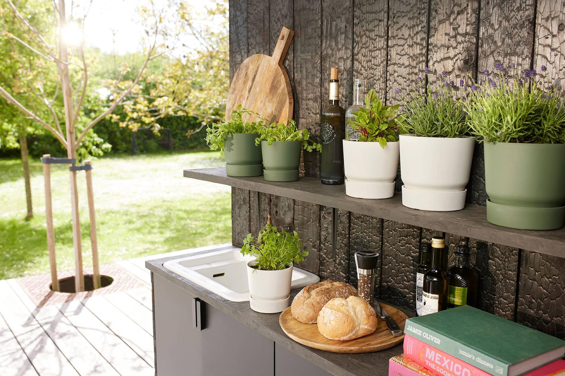 Overflow Pot – White - D14